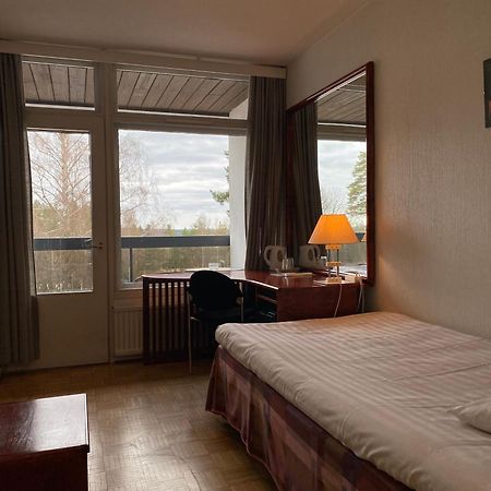 Asikkala  Hotel & Hostel Tallukka מראה חיצוני תמונה