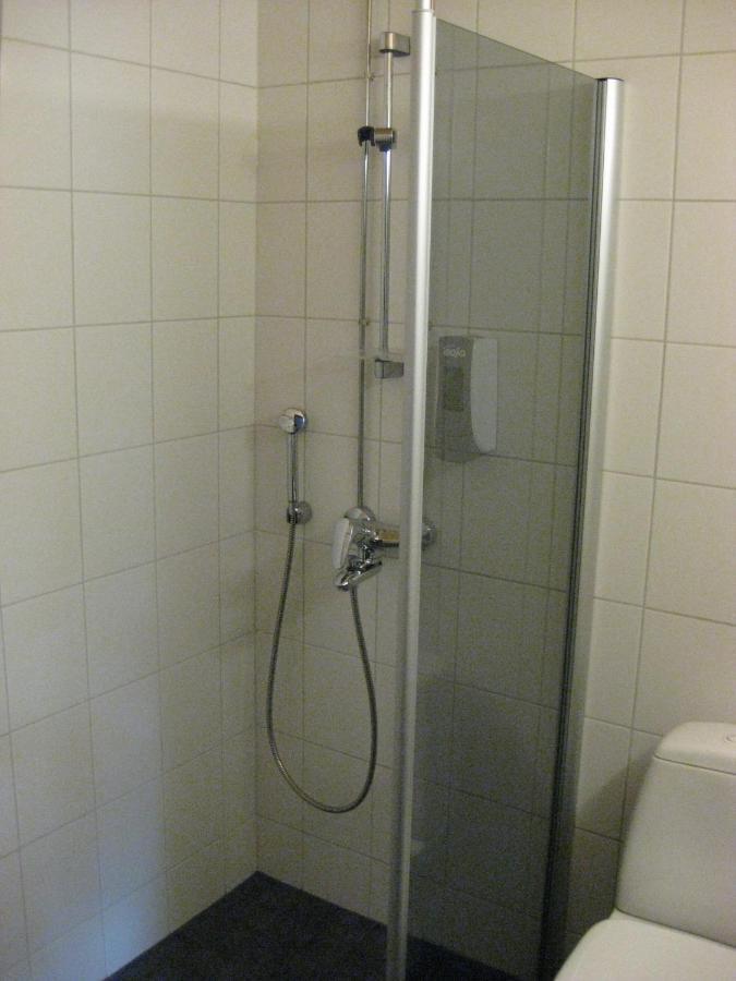 Asikkala  Hotel & Hostel Tallukka מראה חיצוני תמונה