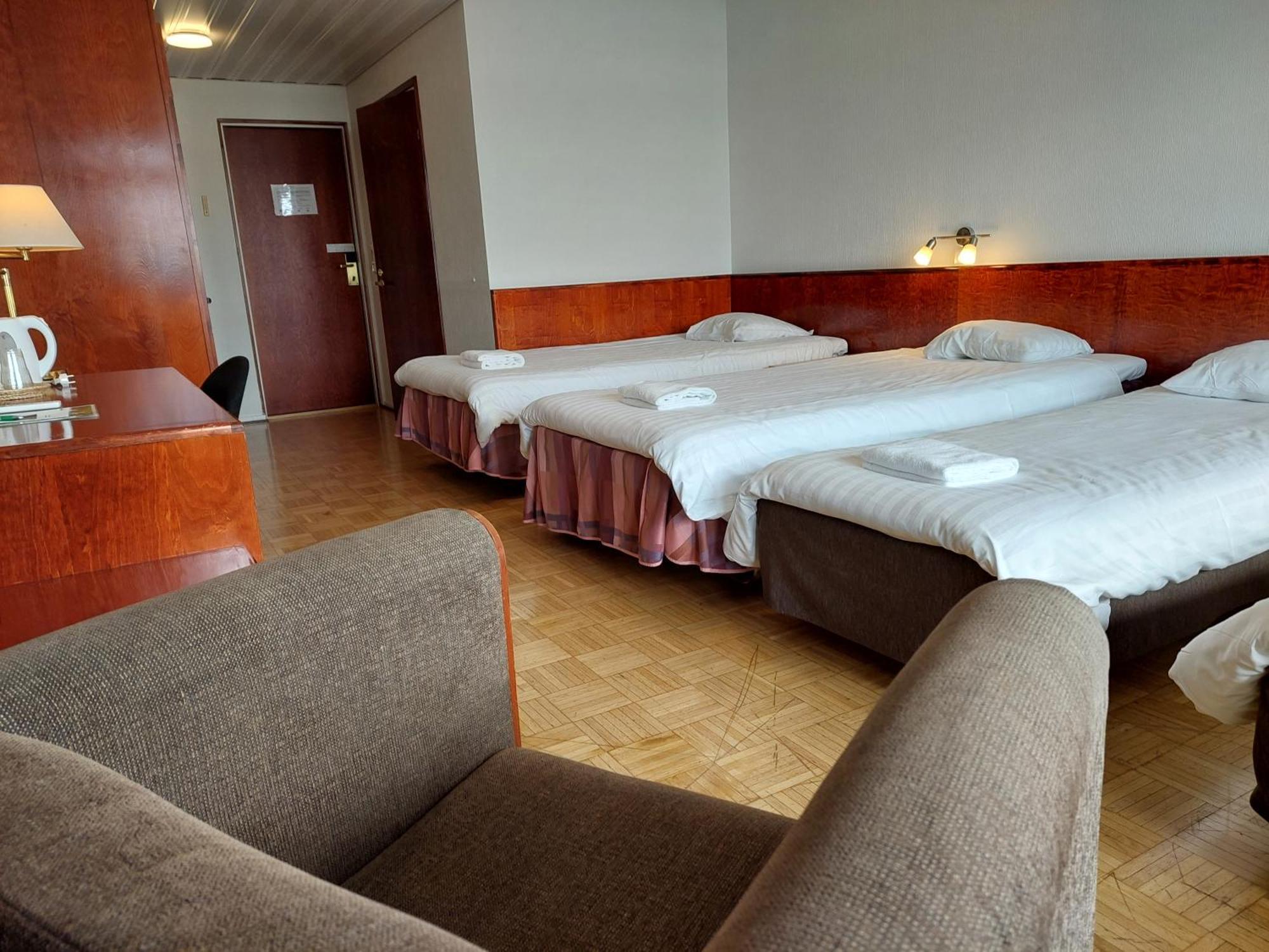 Asikkala  Hotel & Hostel Tallukka מראה חיצוני תמונה